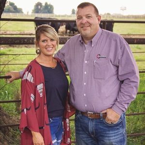 Meet your Posher, Joy